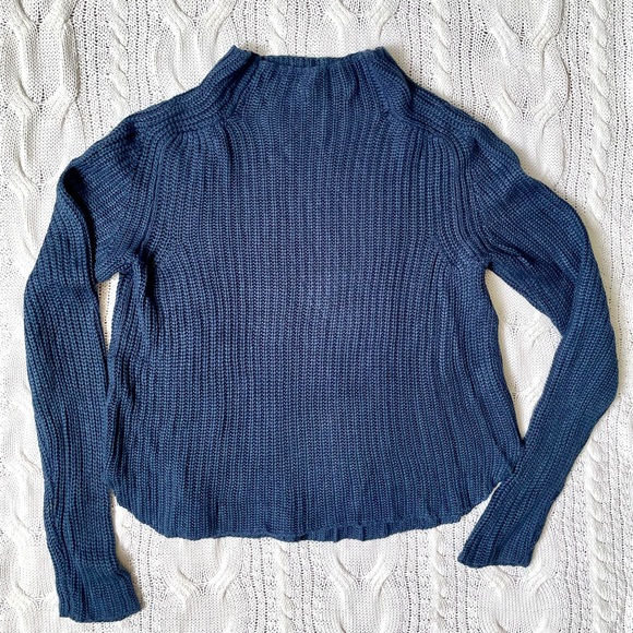 American Apparel Sweaters - AMERICAN APPAREL women’s sweater